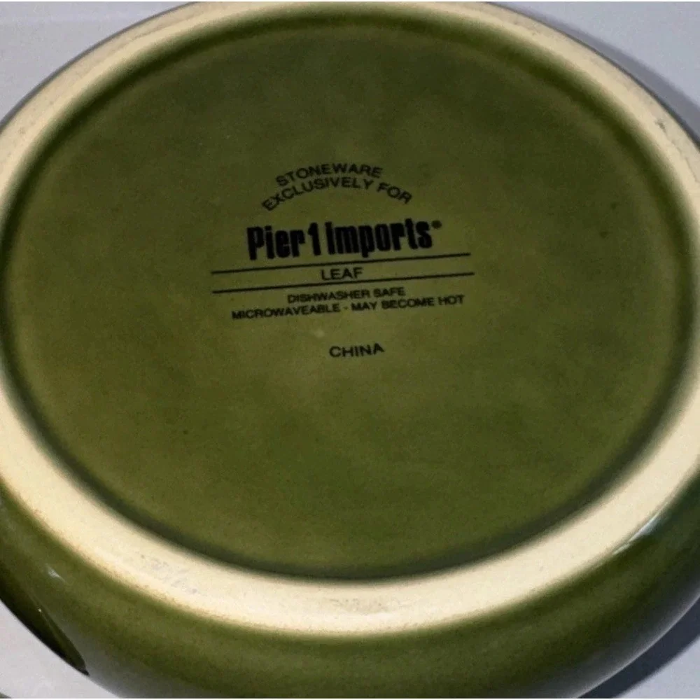 Pier 1 Imports Condiment Sauce Salsa Bowl w/ Ladle - Leaf Pattern - Olive